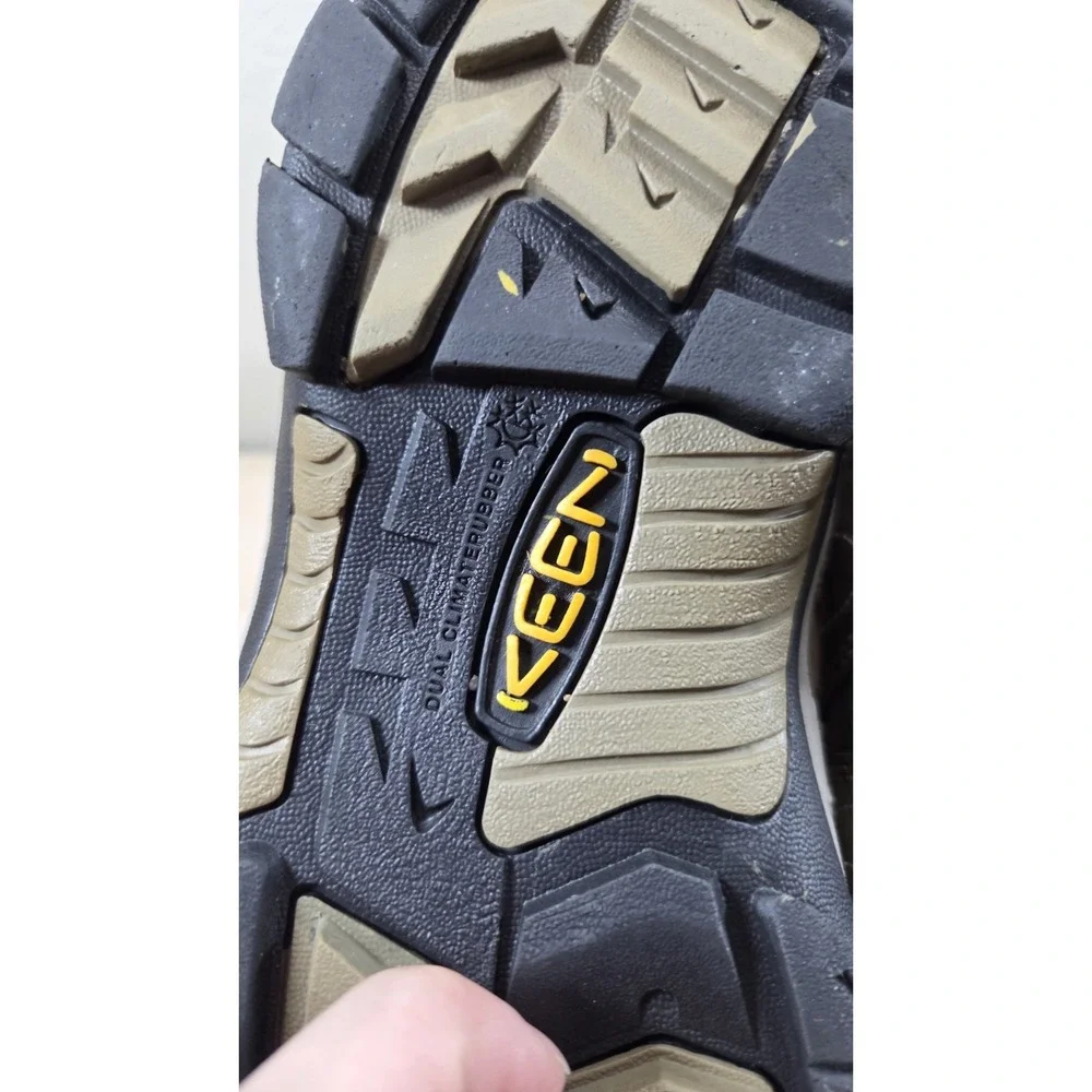 KEEN Waterproof Winter Hiking Boots Brown Blue Insulate 8‎